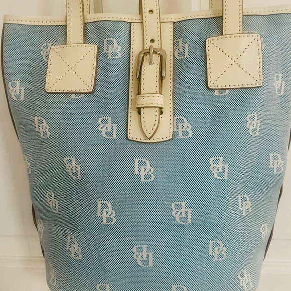 NWOT Dooney & Bourke Light Blue Monogram Tote - Picture 1 of 7